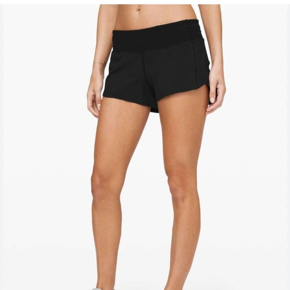 lululemon athletica Pants - Lululemon Speed Up shorts 2 5"